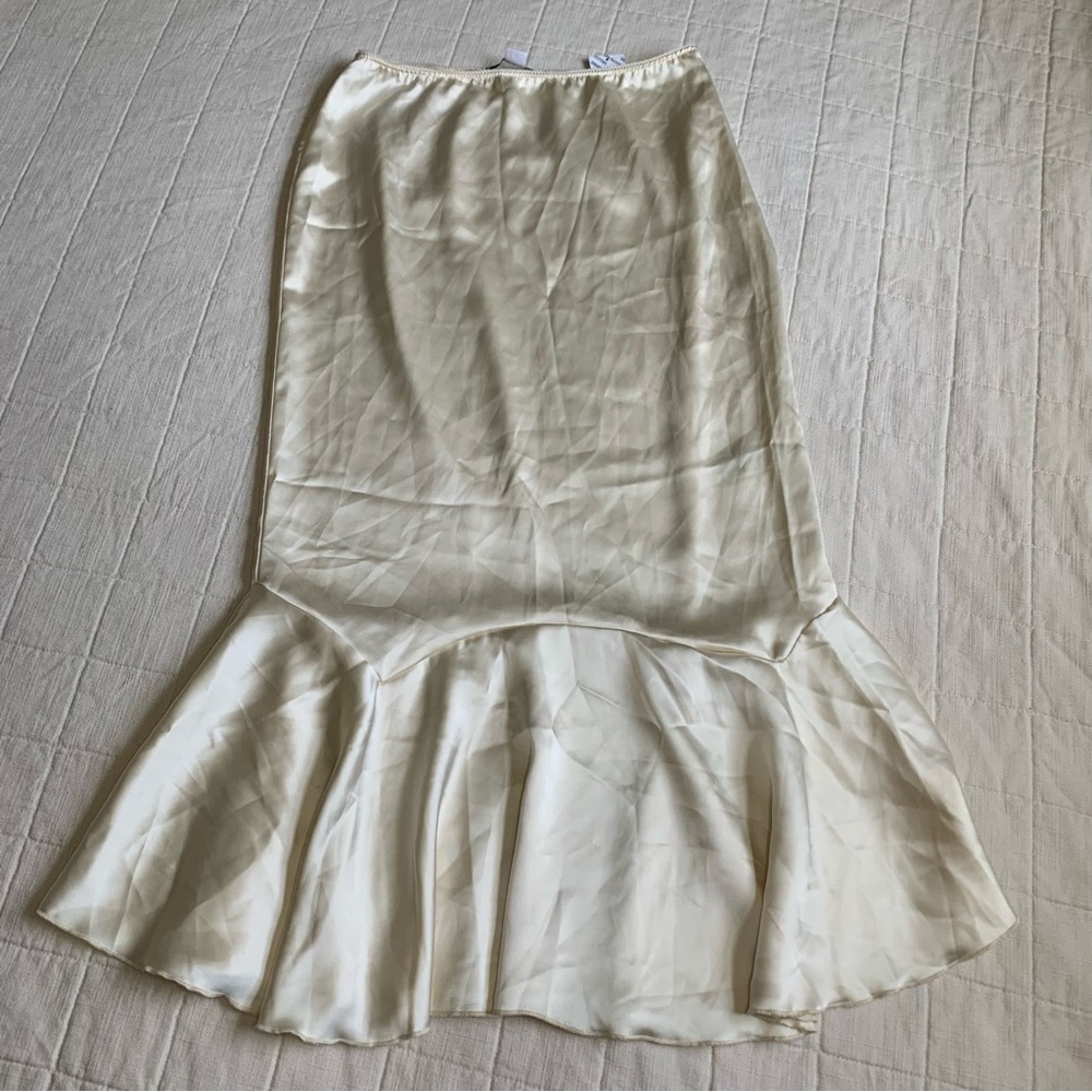 Urban Outfitters Kimchi Blue Cream Midi Skirt Size Medium
